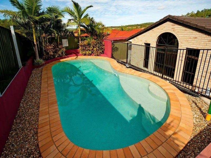 3 Equador Court, Pacific Pines QLD 4211