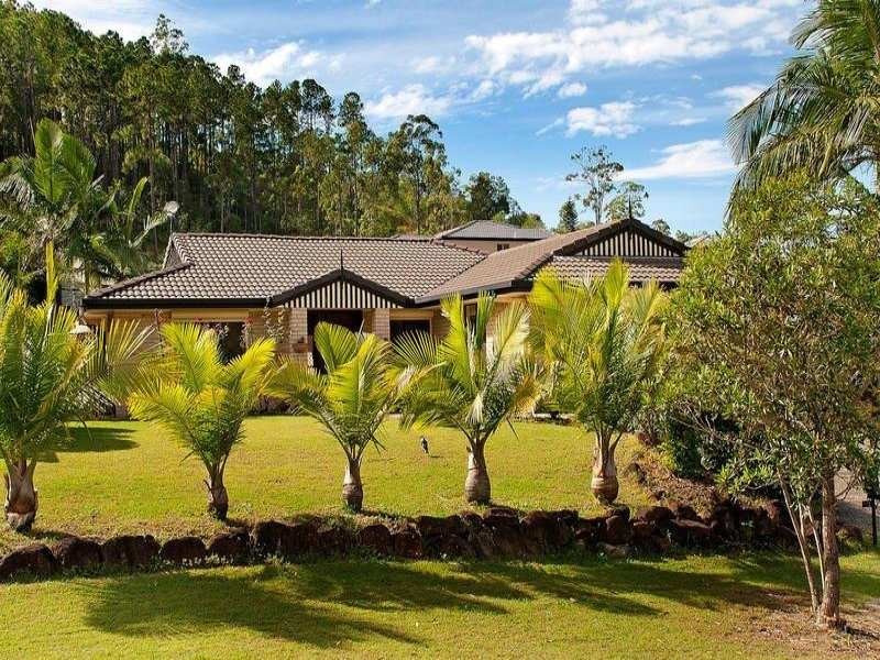 3 Equador Court, Pacific Pines QLD 4211