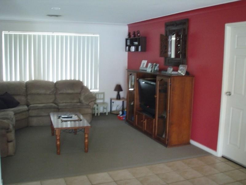 13 Rosswood Court, Helensvale QLD 4212