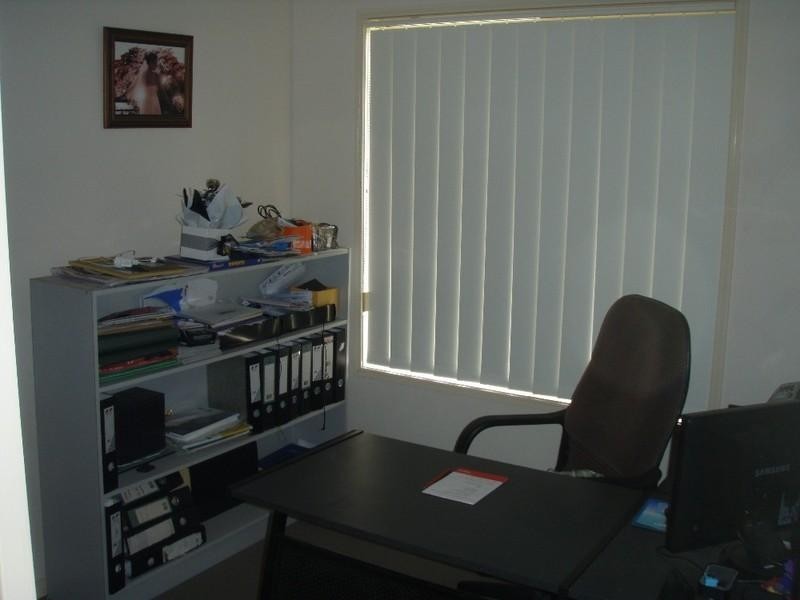 13 Rosswood Court, Helensvale QLD 4212