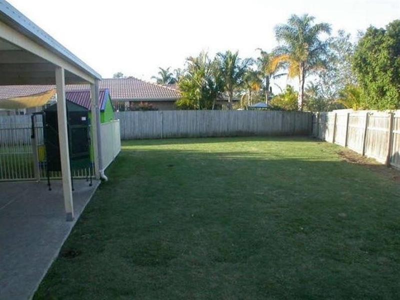 13 Rosswood Court, Helensvale QLD 4212