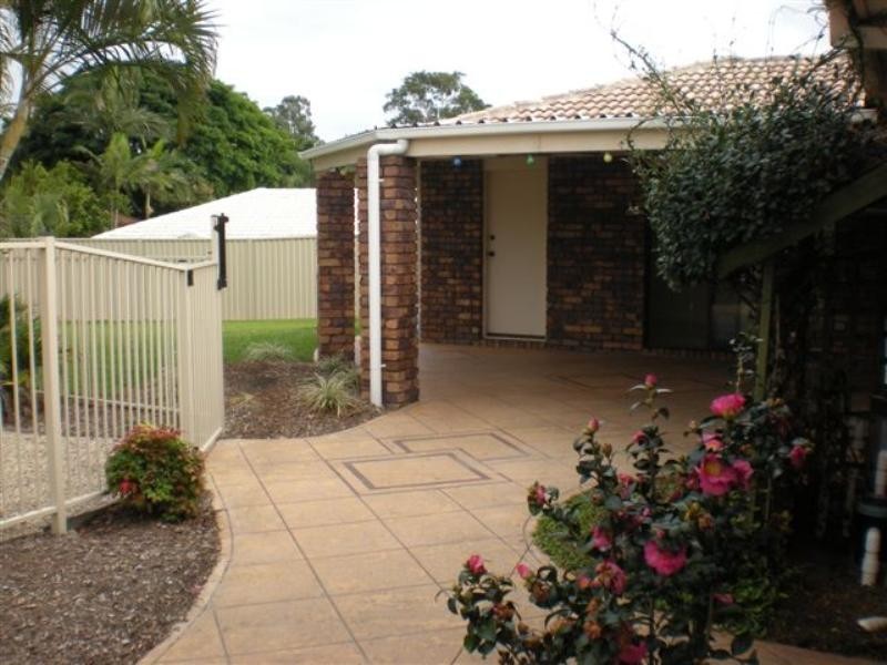 106 Mildura Drive, Helensvale QLD 4212