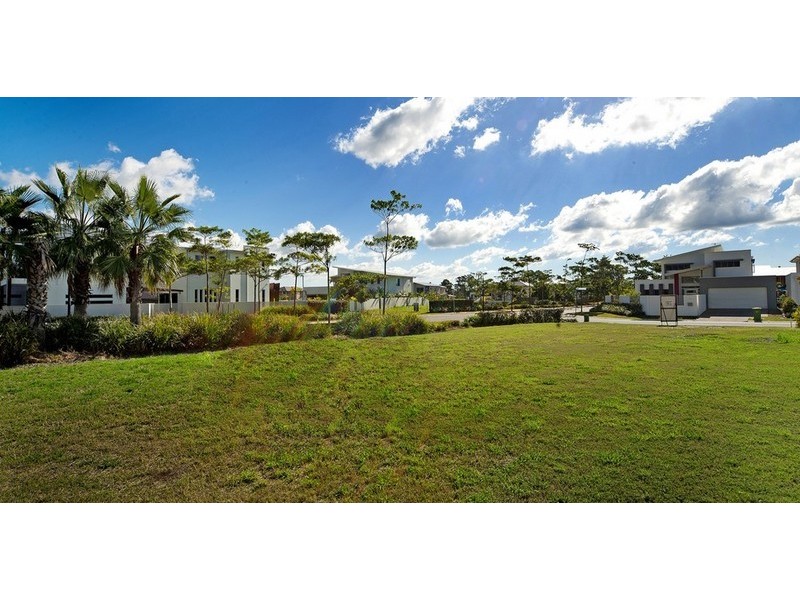 1 Fleetwood Court, Helensvale QLD 4212