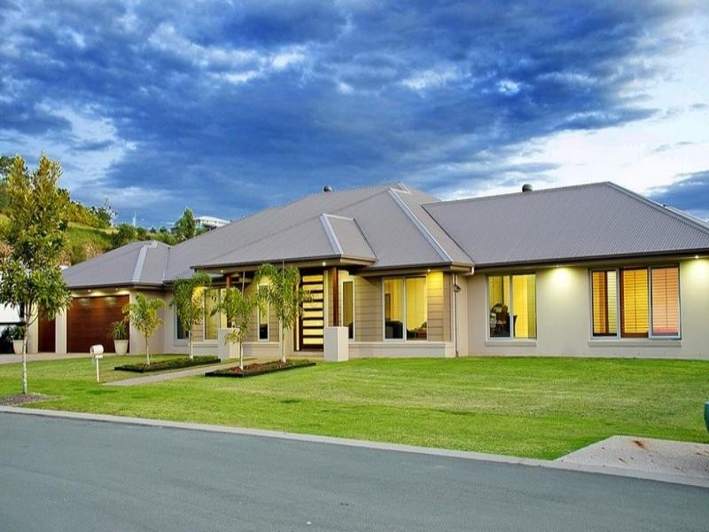 12 Meadow Court, Maudsland QLD 4210