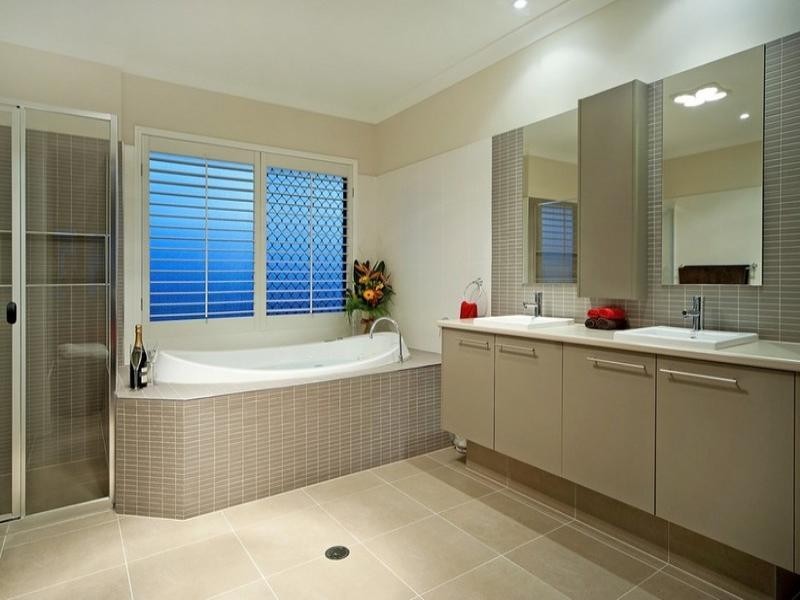 12 Meadow Court, Maudsland QLD 4210