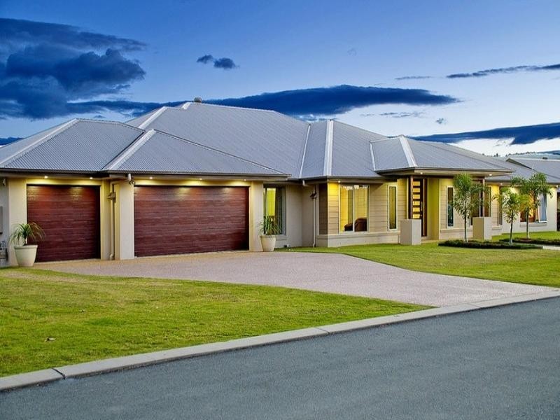 12 Meadow Court, Maudsland QLD 4210