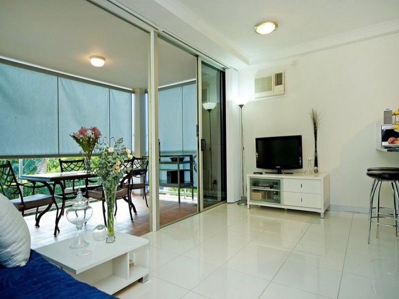 13/414 Marine Parade, Biggera Waters QLD 4216