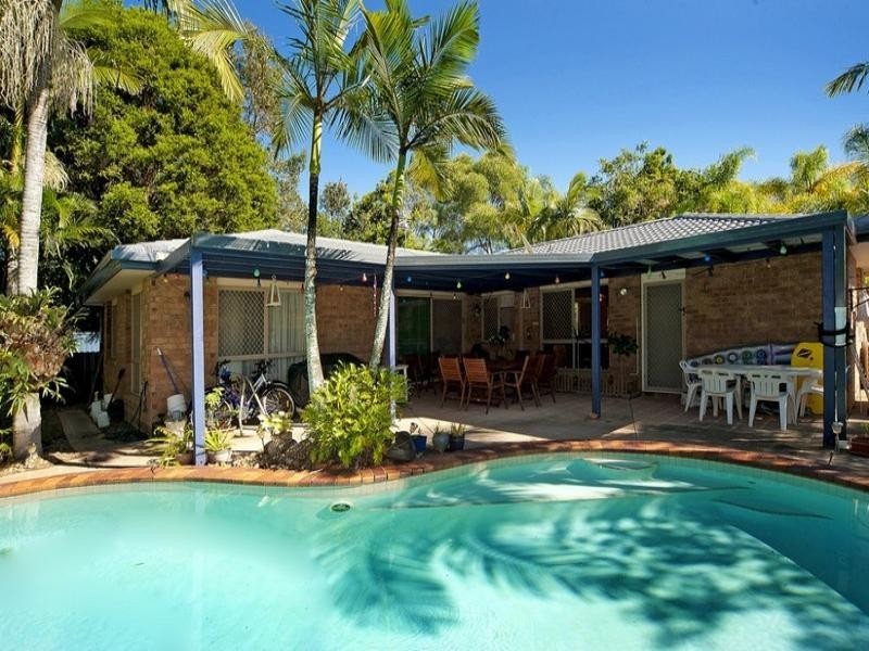 19 Rosedale Place, Helensvale QLD 4212