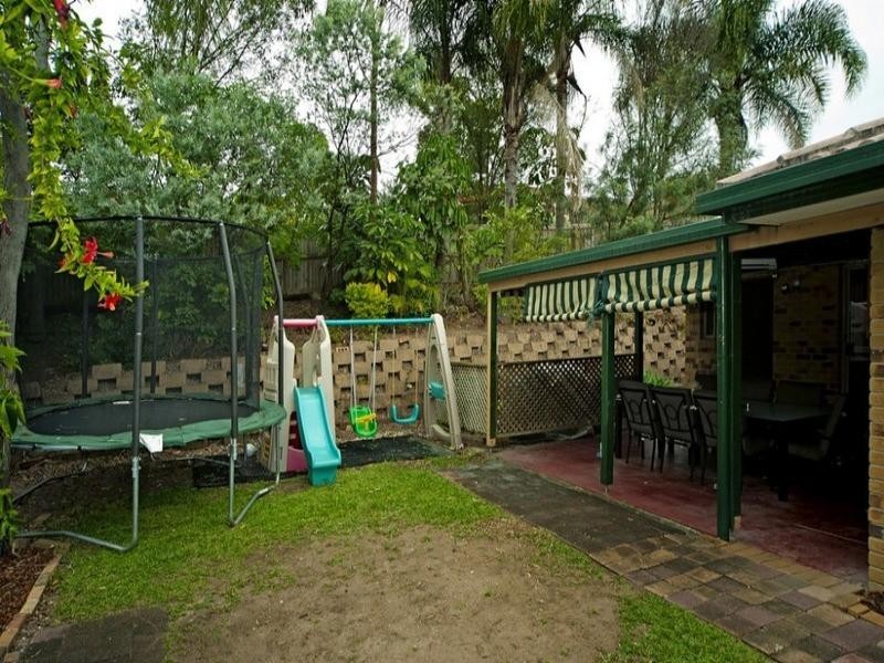 16 Village Way, Oxenford QLD 4210