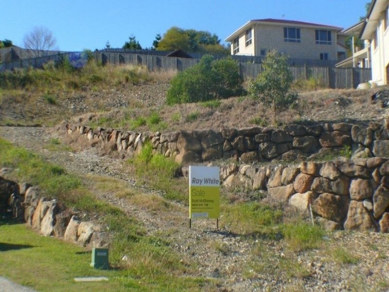 32 Wellers Street, Pacific Pines QLD 4211