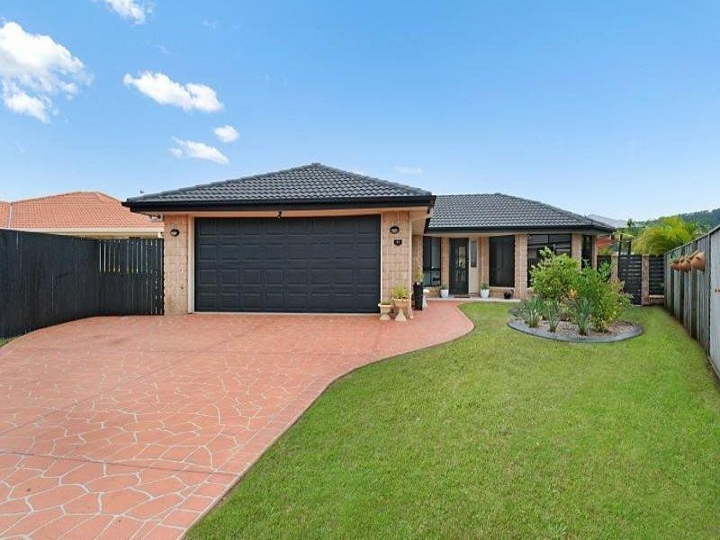 21 Taroona Circuit, Oxenford QLD 4210
