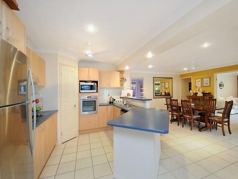 21 Taroona Circuit, Oxenford QLD 4210