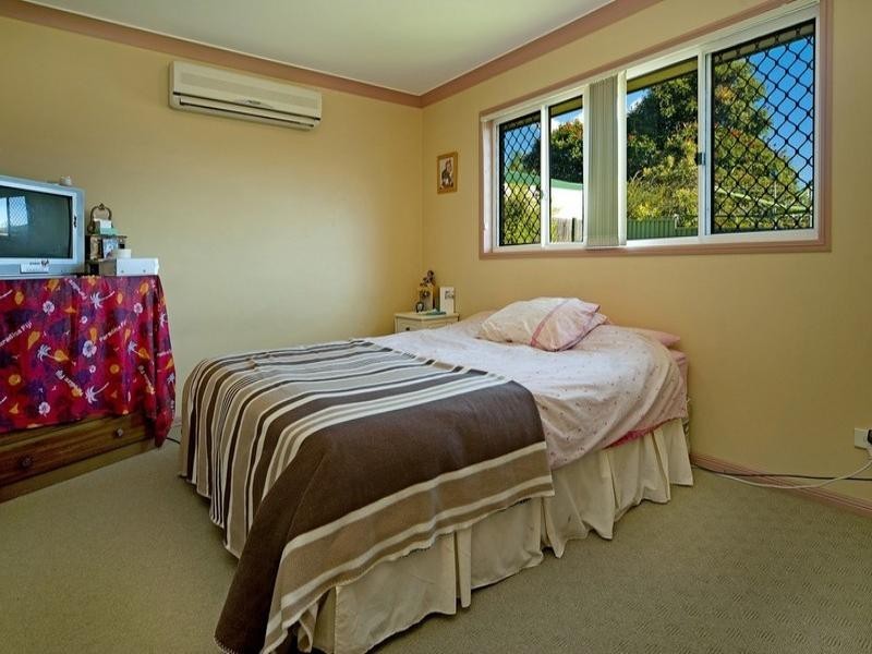 184 Universal Street, Oxenford QLD 4210