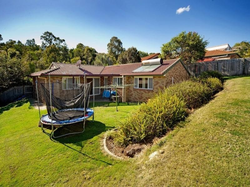 184 Universal Street, Oxenford QLD 4210