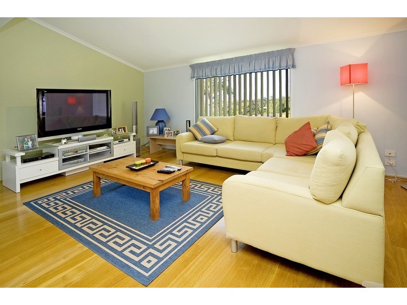 15 Katoomba Court, Helensvale QLD 4212