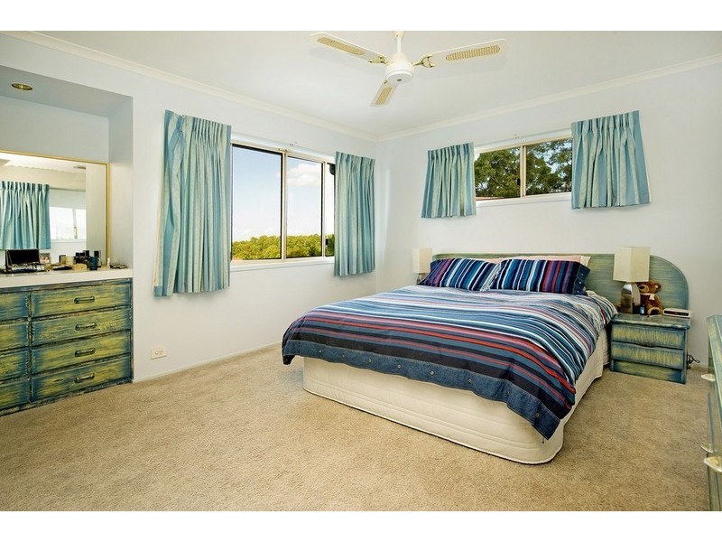 15 Katoomba Court, Helensvale QLD 4212