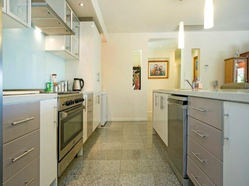 13A Uplands Drive, Parkwood QLD 4214