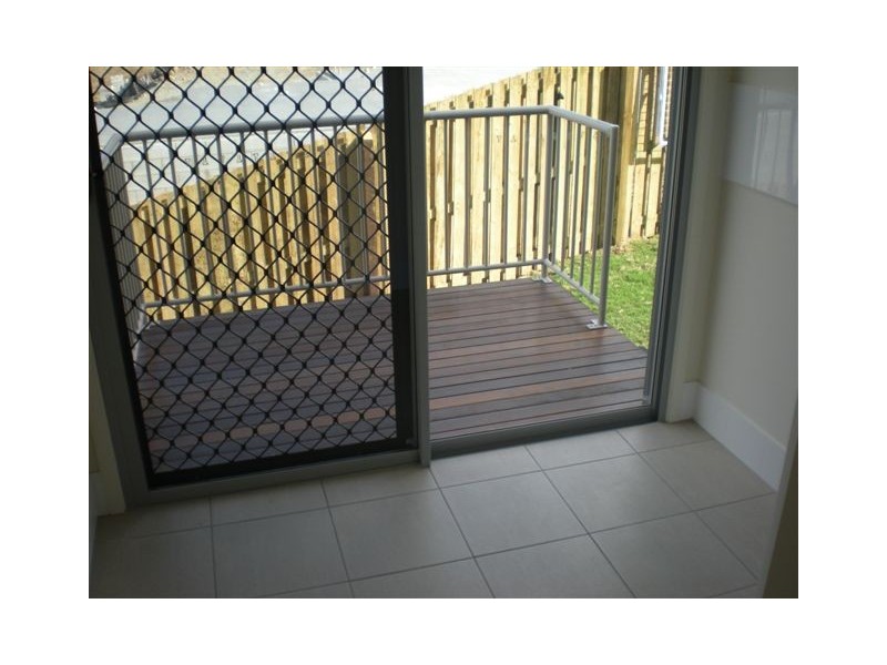 37 Saltwater Boulevard, Oxenford QLD 4210