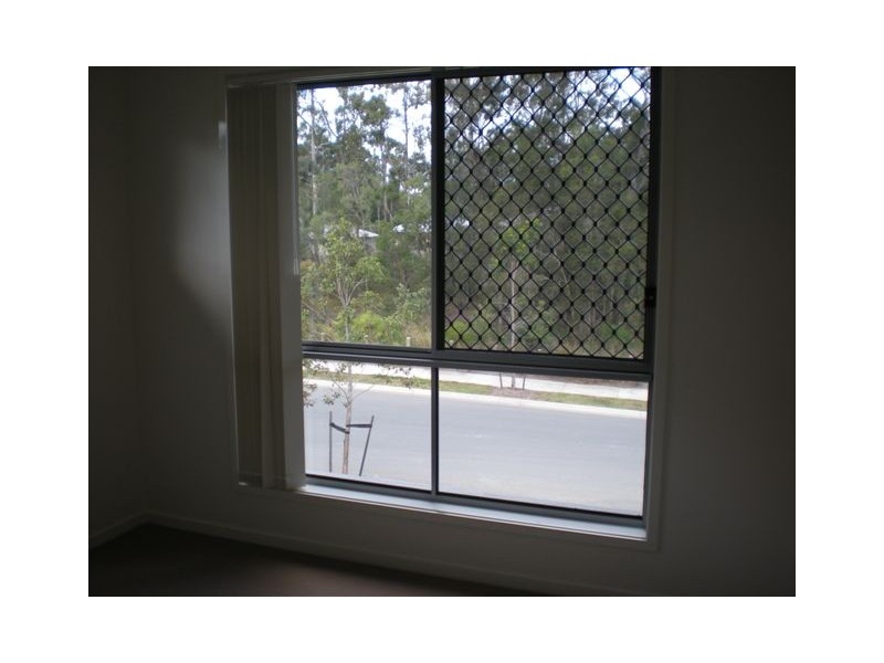 37 Saltwater Boulevard, Oxenford QLD 4210