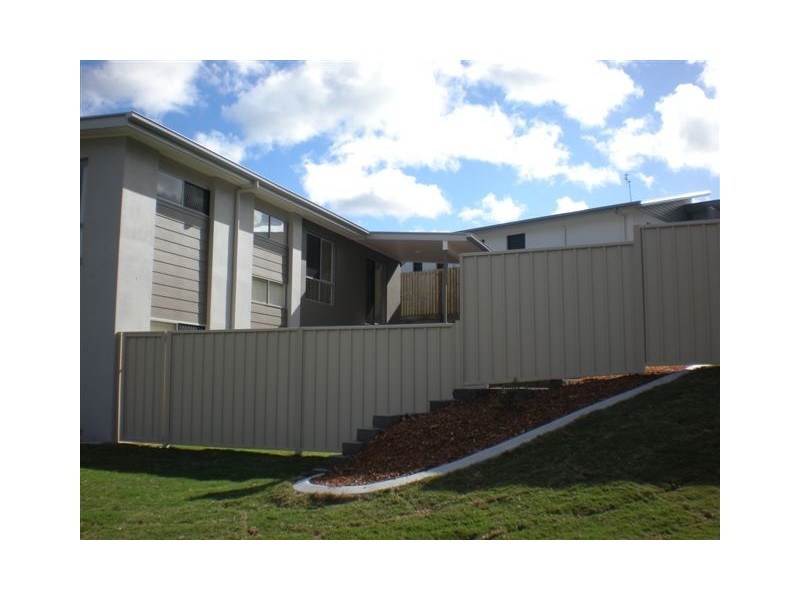 37 Saltwater Boulevard, Oxenford QLD 4210