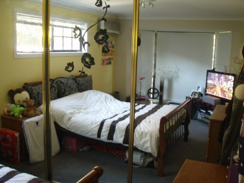 26 Riverlea Waters Estate Drive, Nerang QLD 4211