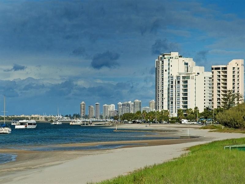 23/418 Marine Parade, Biggera Waters QLD 4216