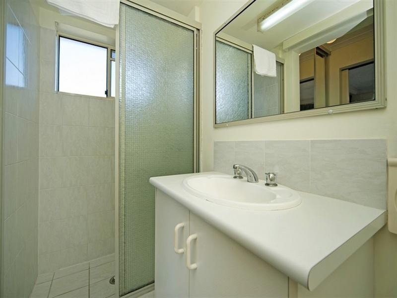 23/418 Marine Parade, Biggera Waters QLD 4216