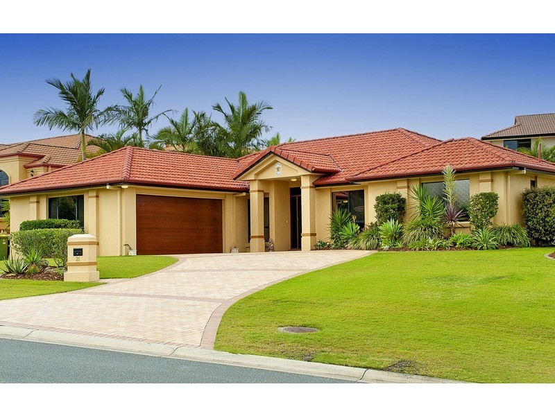 21 Nottinghill Gate Drive, Arundel QLD 4214
