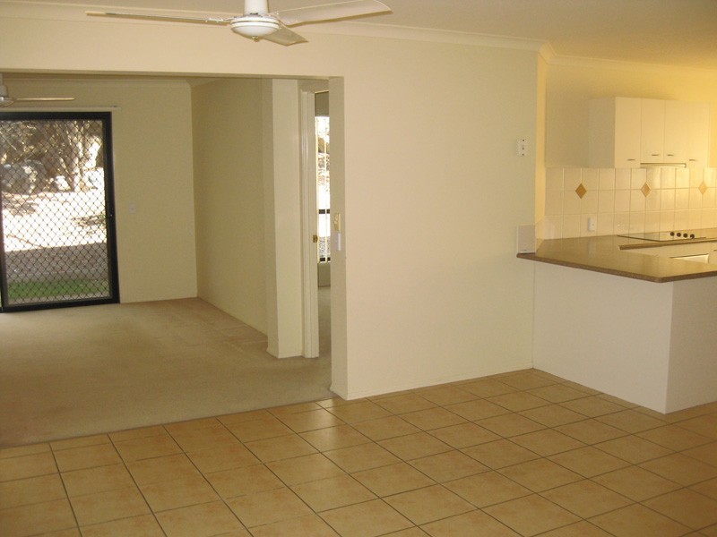 15 Etelka Way, Arundel QLD 4214