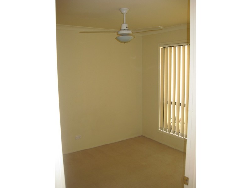 15 Etelka Way, Arundel QLD 4214