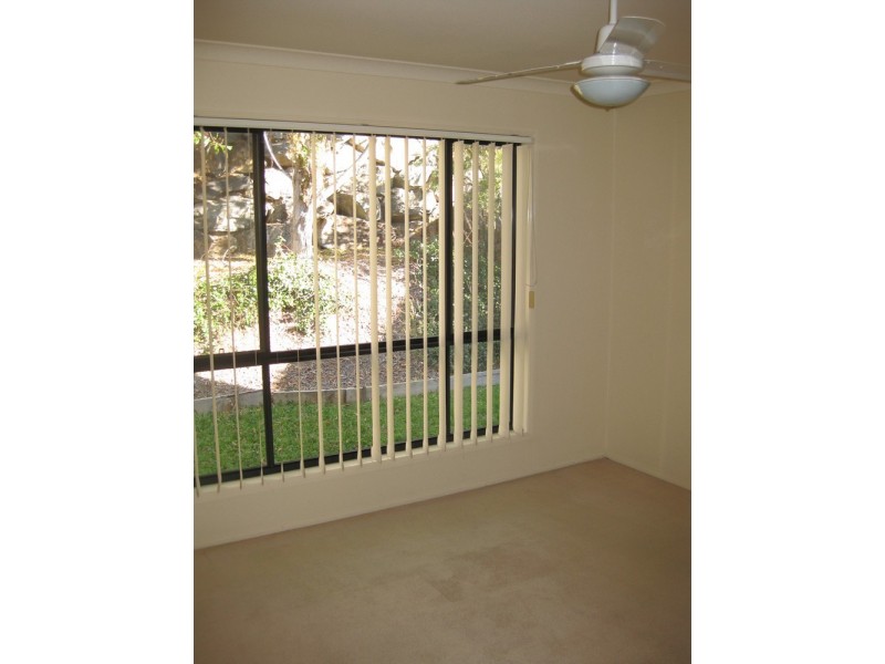 15 Etelka Way, Arundel QLD 4214