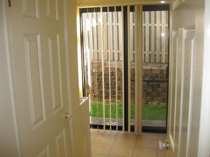 15 Etelka Way, Arundel QLD 4214