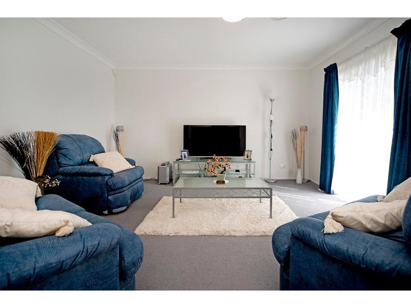 4 Tandanus Court, Oxenford QLD 4210