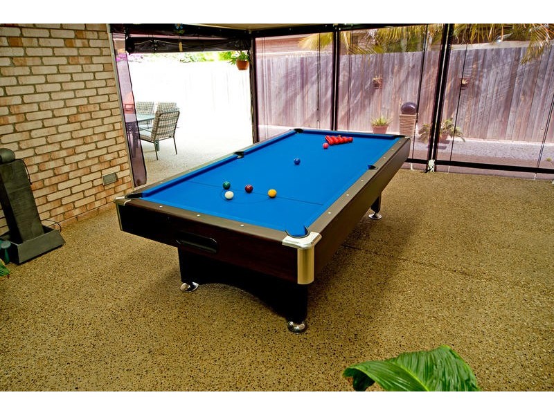 4 Tandanus Court, Oxenford QLD 4210