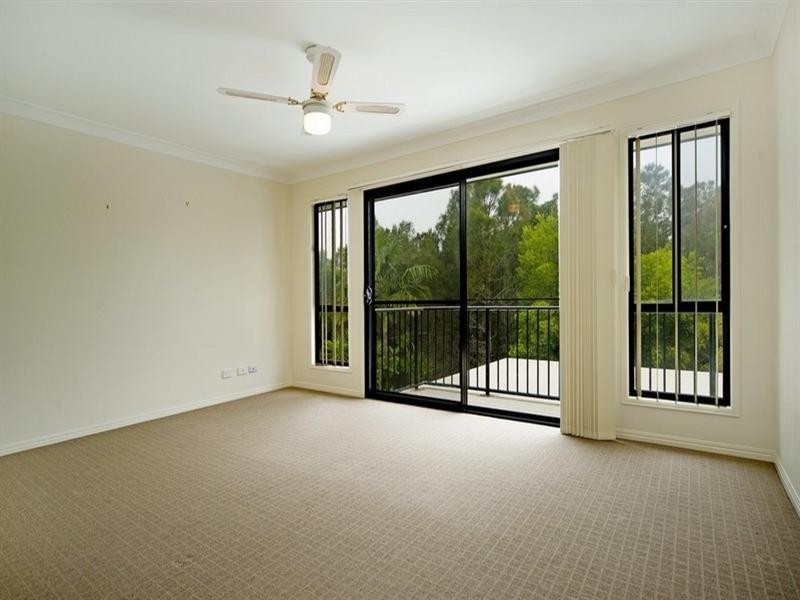 36 Gippsland Drive, Helensvale QLD 4212