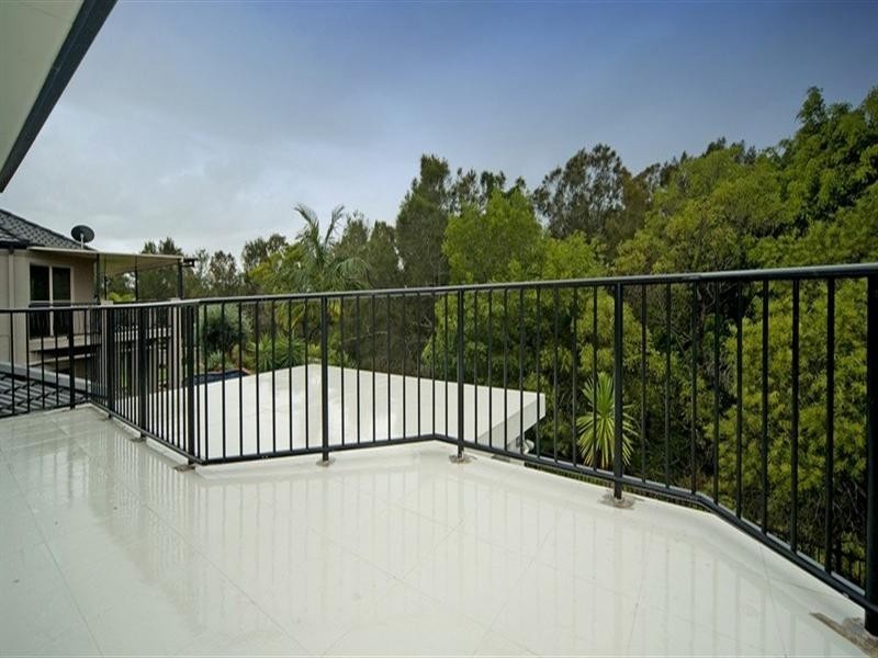 36 Gippsland Drive, Helensvale QLD 4212