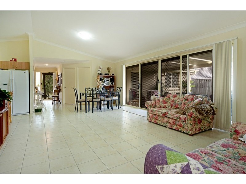 4 Bedroff Street, Upper Coomera QLD 4209