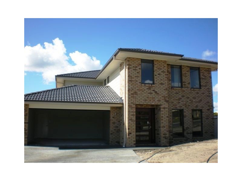 Pacific Pines QLD 4211