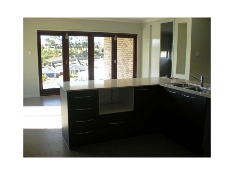 Pacific Pines QLD 4211