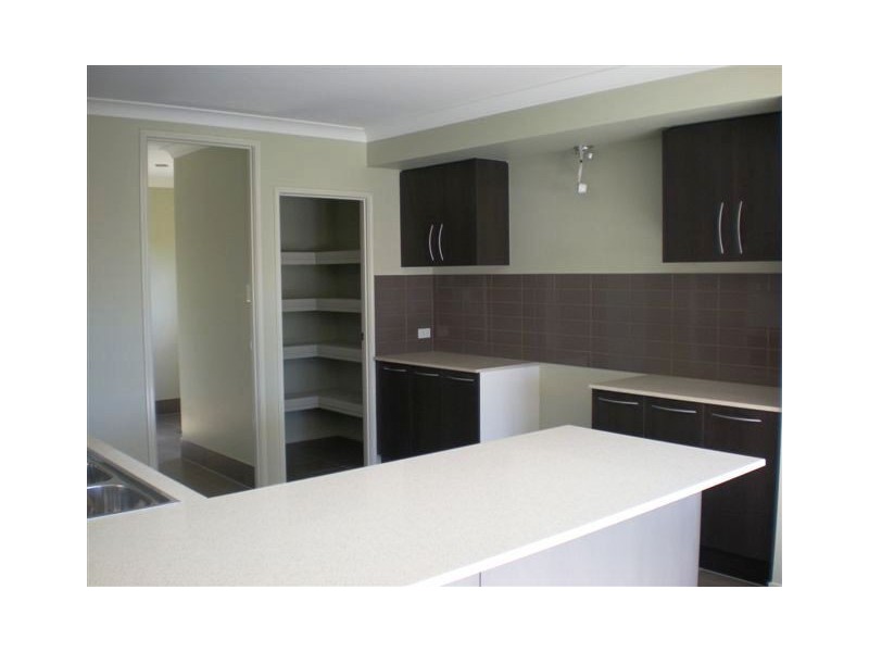 Pacific Pines QLD 4211