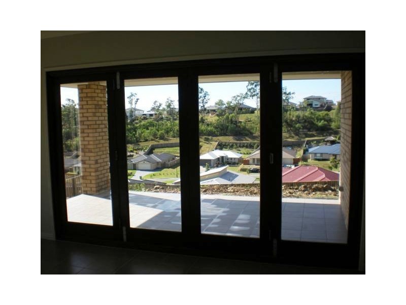 Pacific Pines QLD 4211