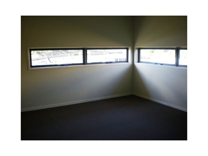 Pacific Pines QLD 4211