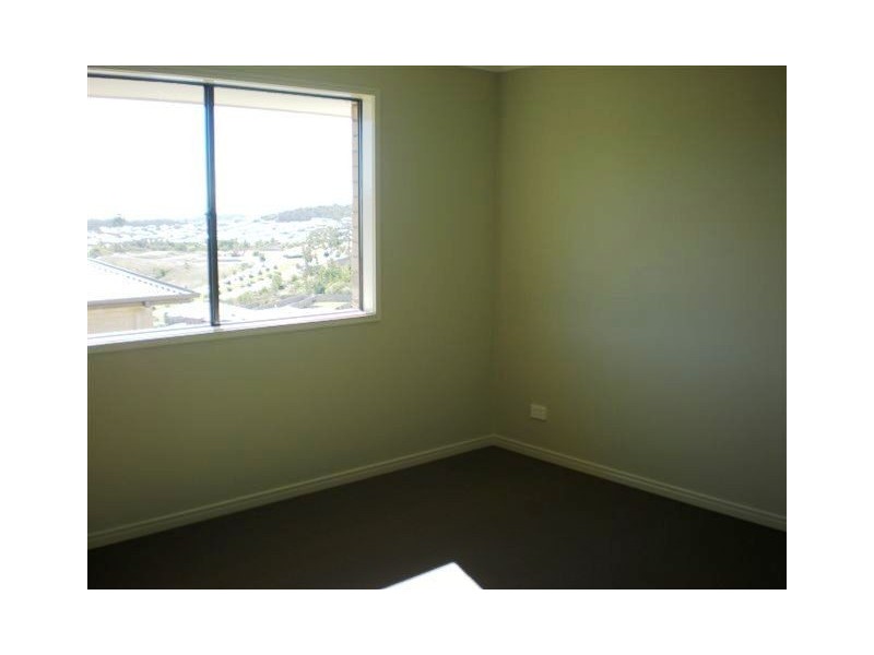 Pacific Pines QLD 4211