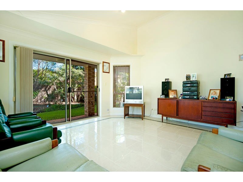 2/4 Koala Town Road, Upper Coomera QLD 4209