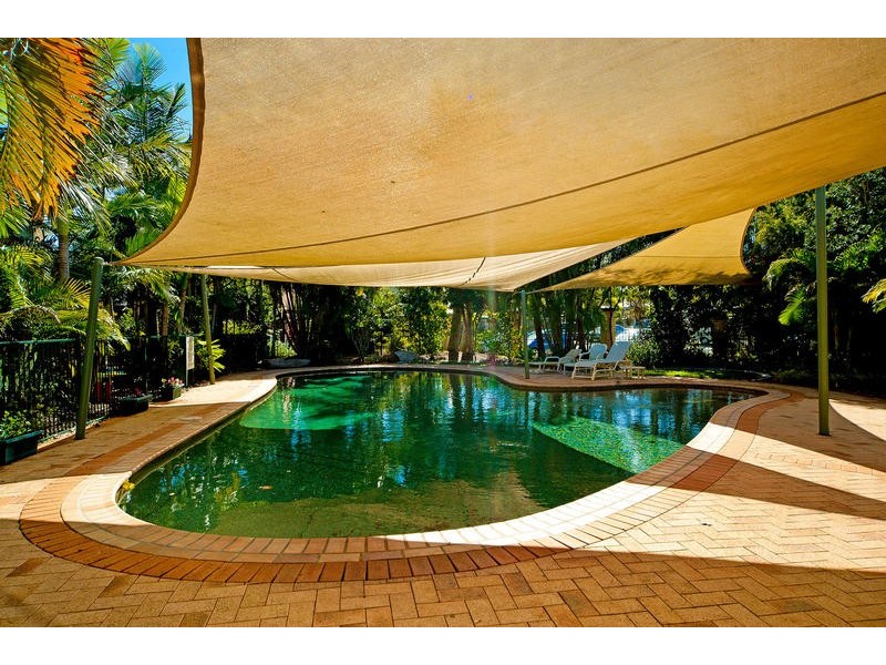 2/4 Koala Town Road, Upper Coomera QLD 4209