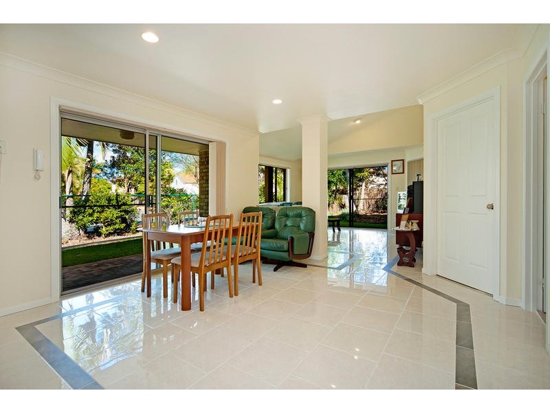 2/4 Koala Town Road, Upper Coomera QLD 4209