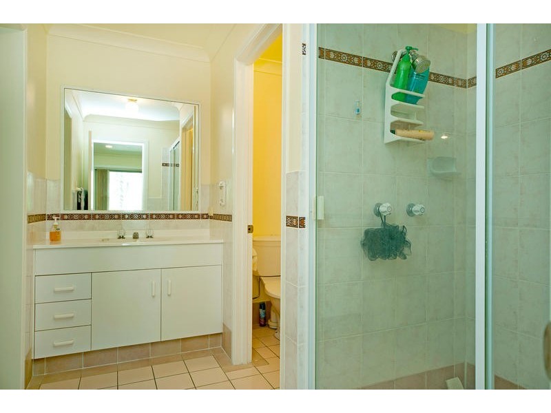 2/4 Koala Town Road, Upper Coomera QLD 4209