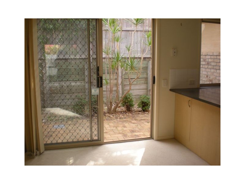 97 Lindfield Road, Helensvale QLD 4212