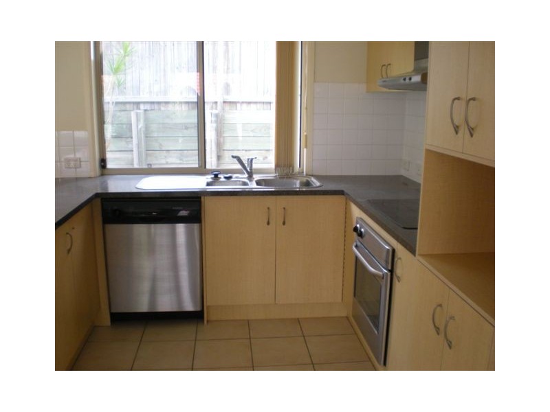 97 Lindfield Road, Helensvale QLD 4212