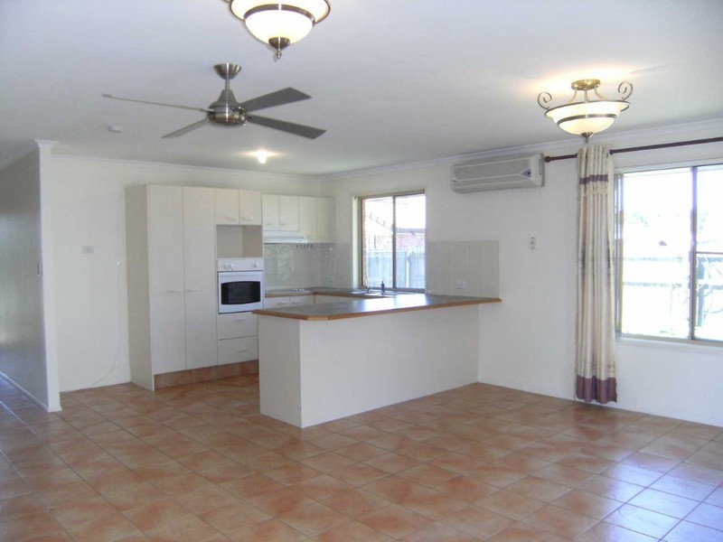 7 Hollyfern Court, Oxenford QLD 4210